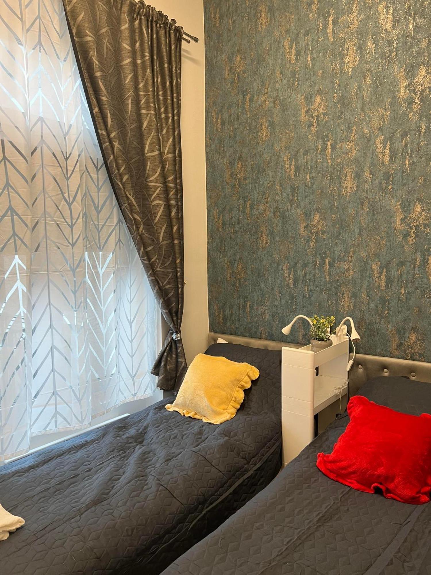 Center Apartman In The Famous Hajos Street Budapeşte Dış mekan fotoğraf